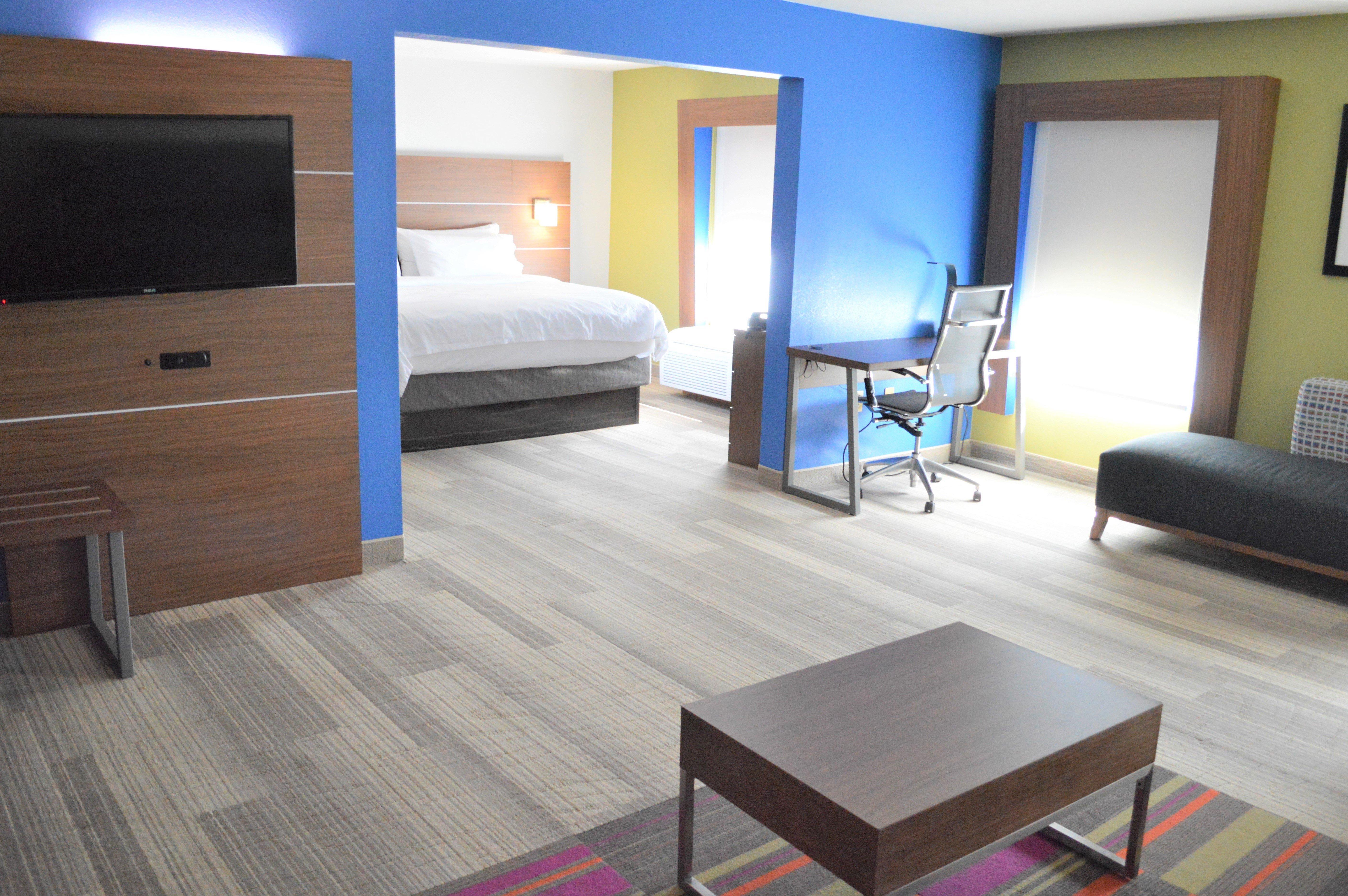 Holiday Inn Express & Suites Batesville By Ihg Exterior foto