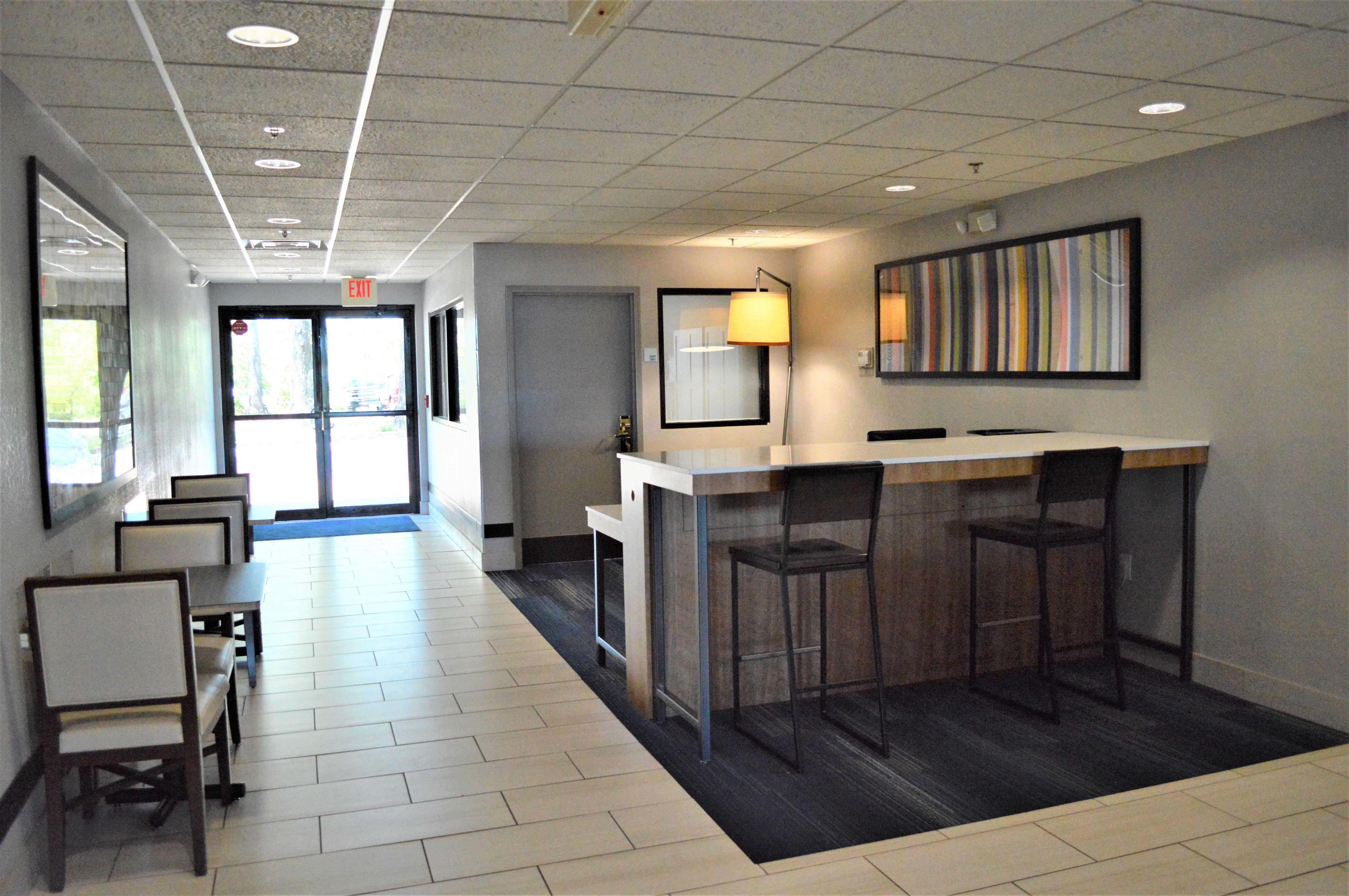 Holiday Inn Express & Suites Batesville By Ihg Exterior foto